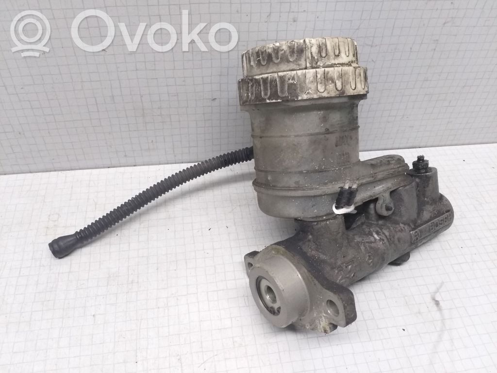 Mitsubishi Carisma Pääjarrusylinteri 
