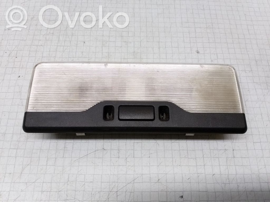 BMW 3 E46 Priekinių vietų apšvietimo žibintas 