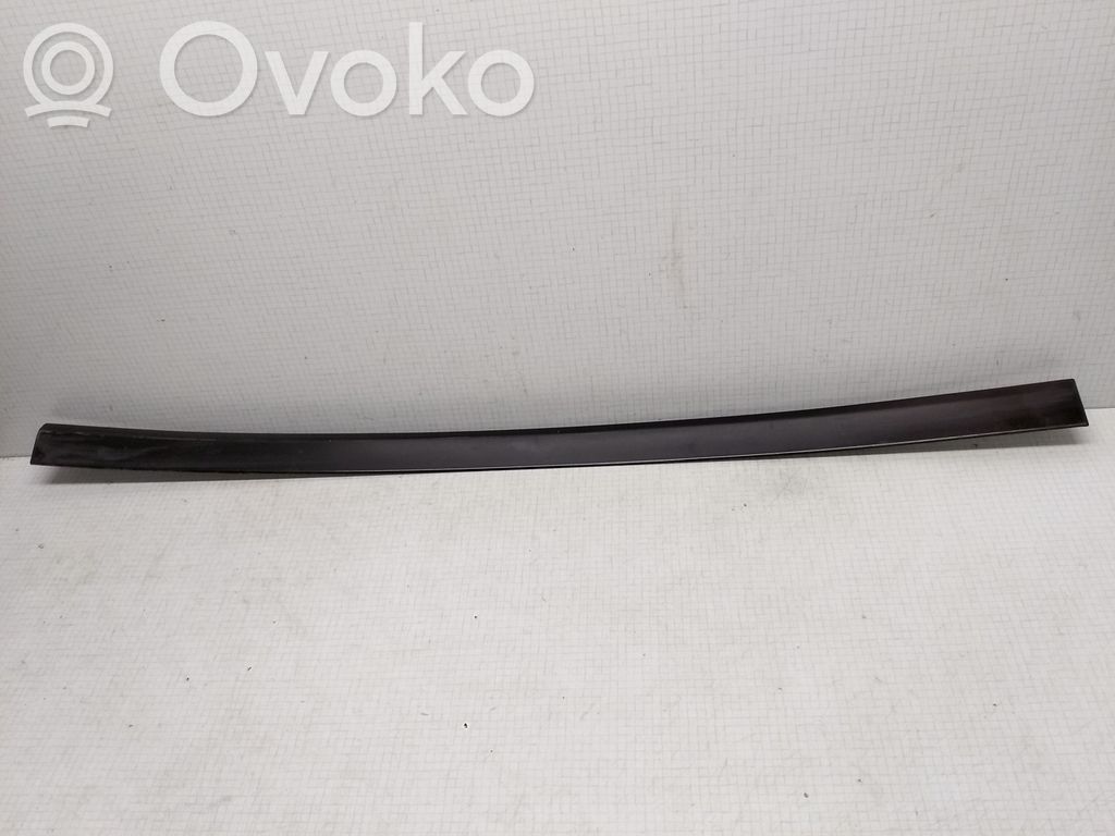 Volvo V70 Listwa drzwi przednich 