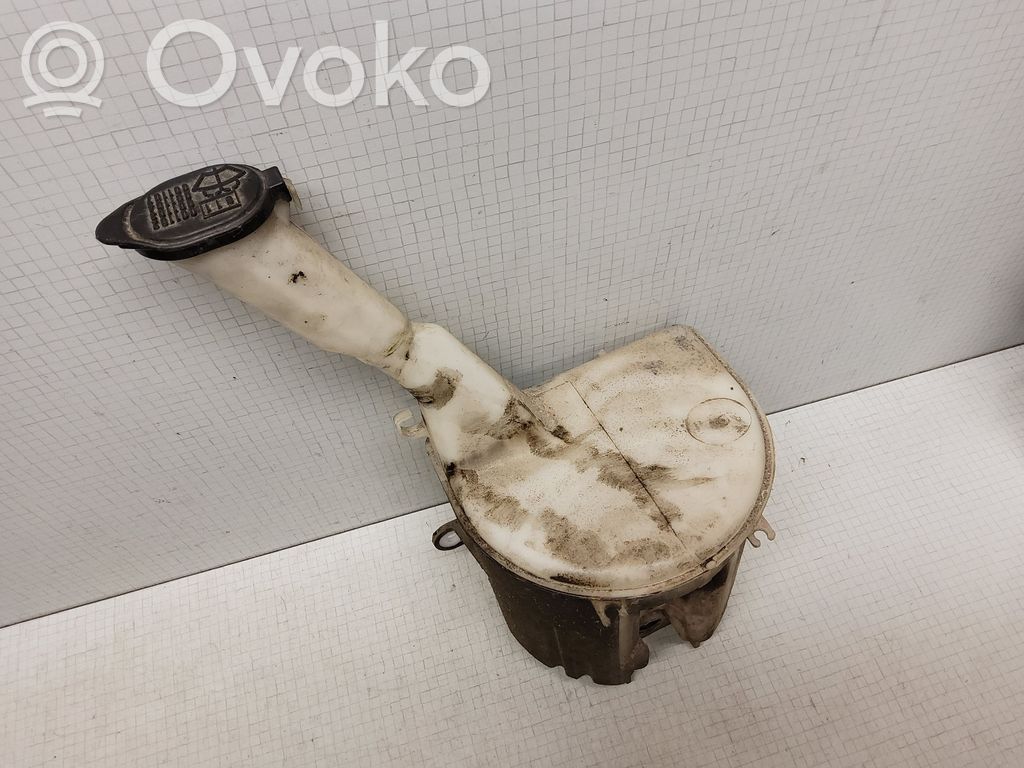 Toyota Yaris Wischwasserbehälter 