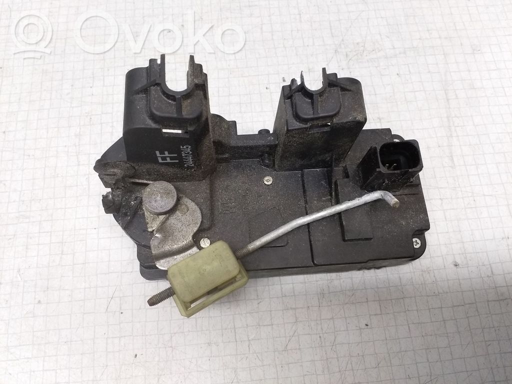 Opel Vectra C Galinių durų spyna 