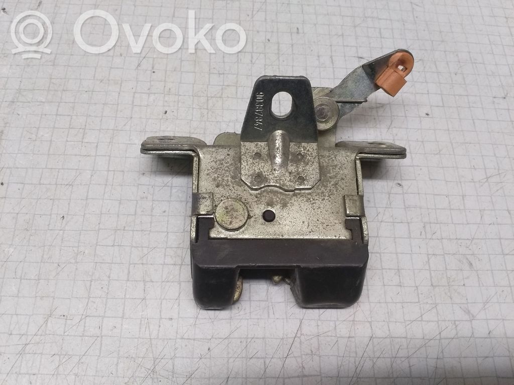 Opel Corsa B Tailgate/trunk/boot lock/catch/latch 