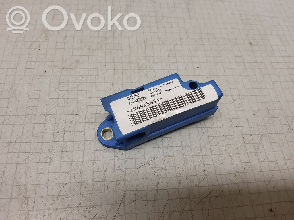 Chevrolet Nubira Airbagsensor Crashsensor Drucksensor 