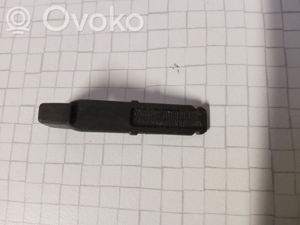 Volkswagen Transporter - Caravelle T4 Inne części wnętrza samochodu 