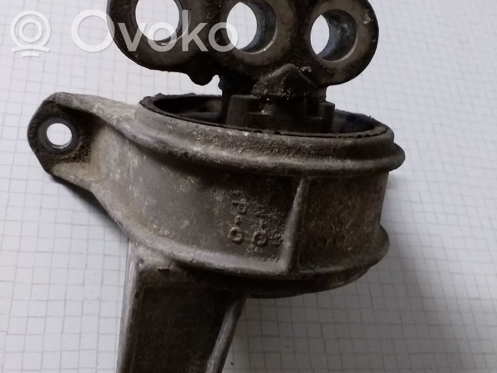 Wspornik / Mocowanie silnika   90575772YL,905755779YM,90576049YM,90576148YP
