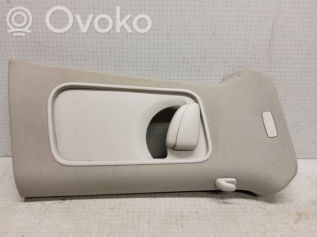 Osłona środkowa słupka / C   3C0868312A,3C0868338