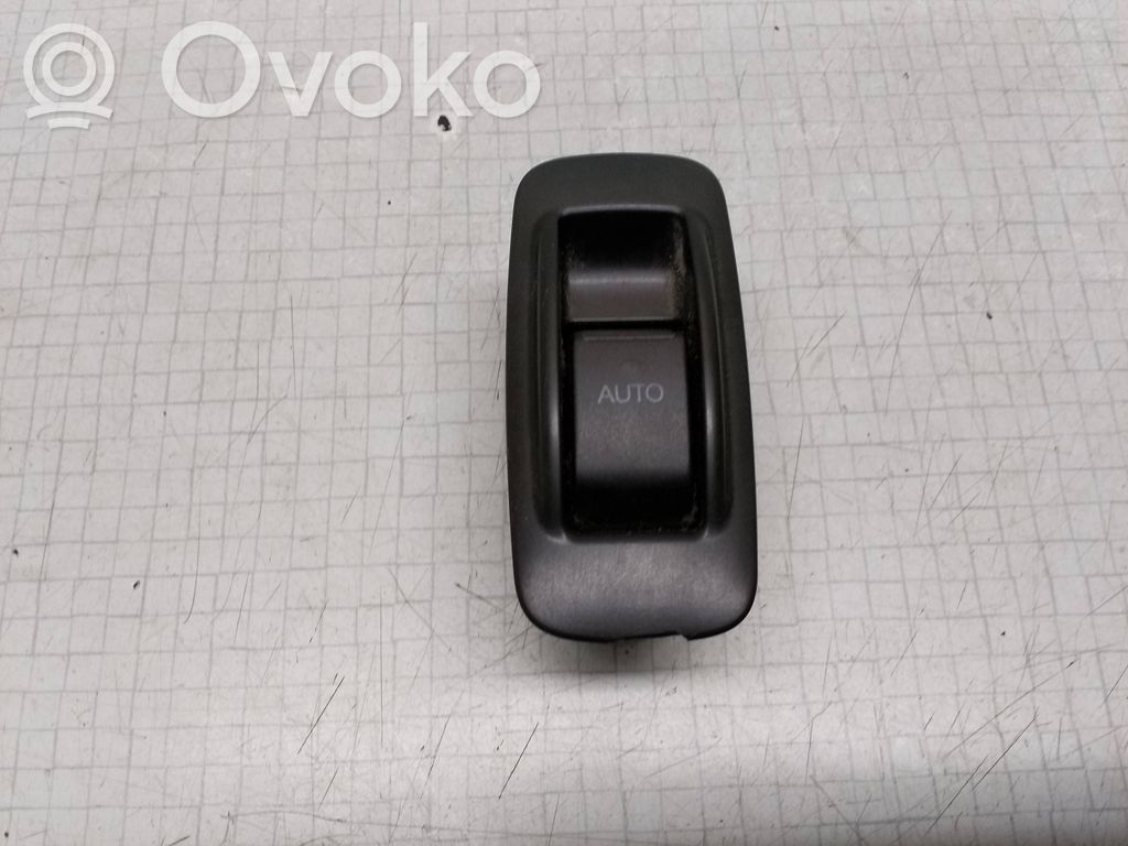 Toyota Corolla E120 E130 Electric window control switch 