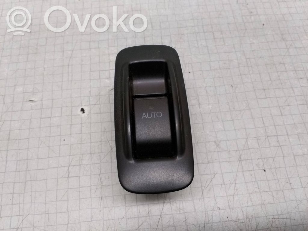 Toyota Corolla E120 E130 Electric window control switch 