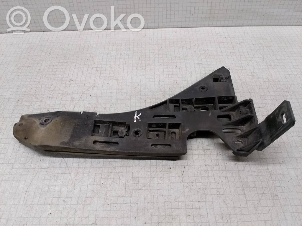 Opel Vectra C Priekinis laikiklis bamperio 