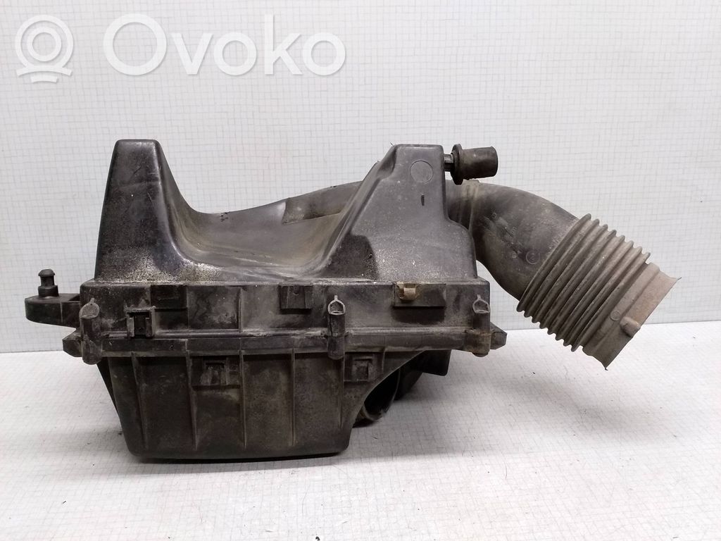 Opel Vectra C Air filter box 