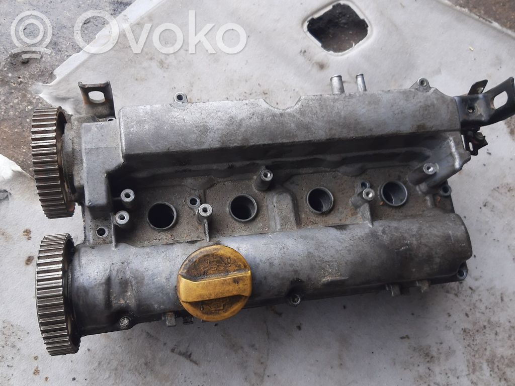 Engine head   9242094