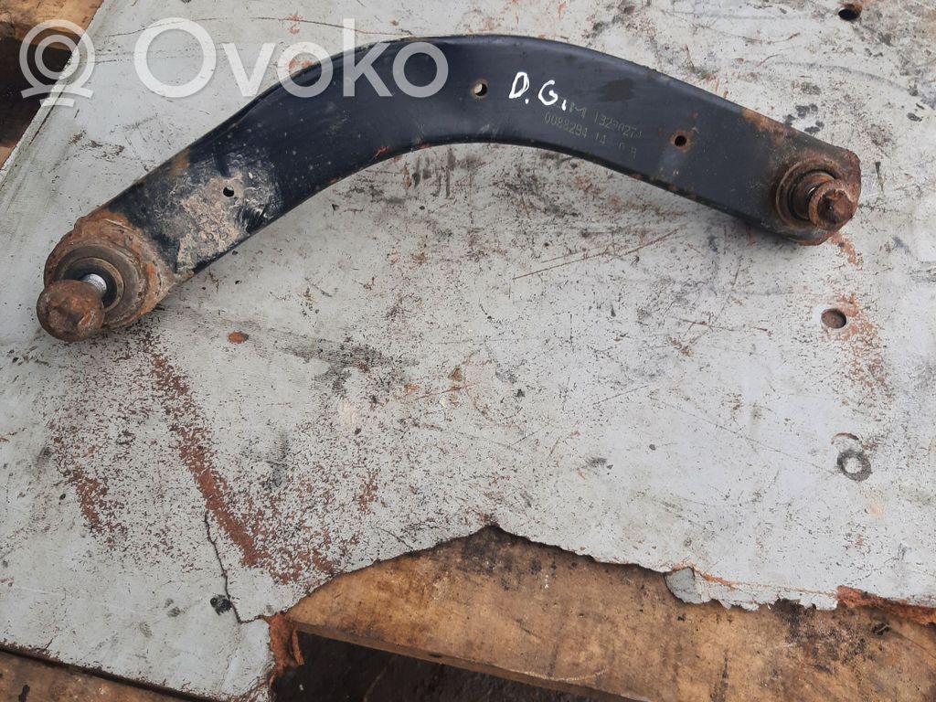 Opel Vectra C Górny wahacz tylny 