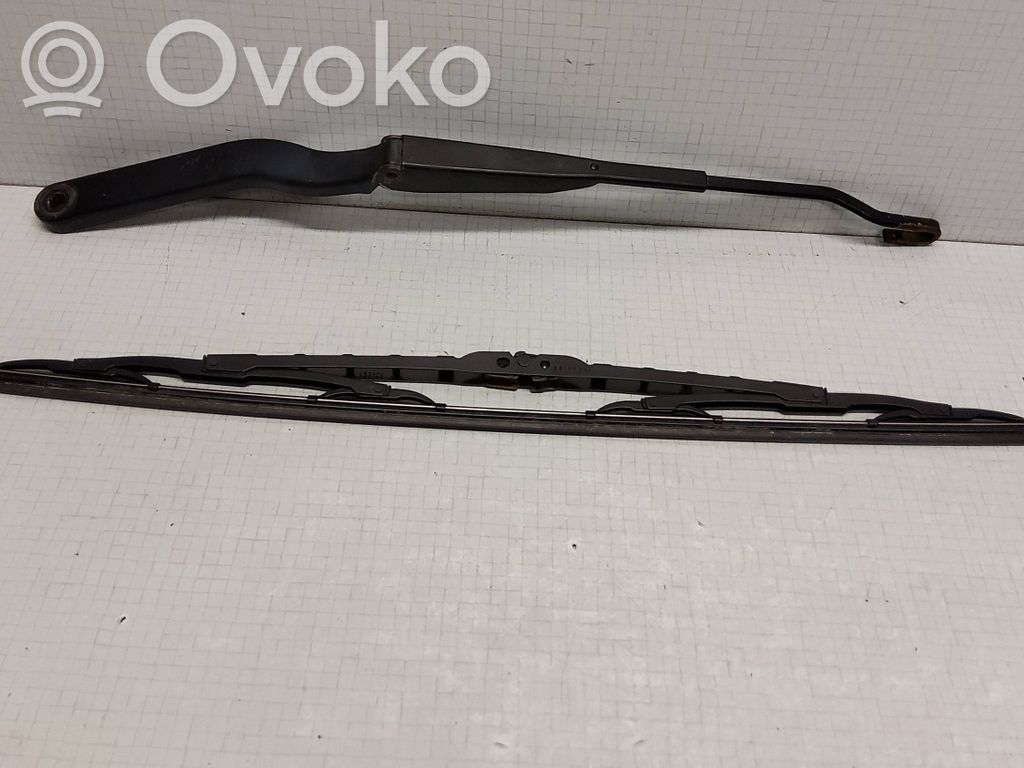 Saab 9-5 Wischerarm vorne 