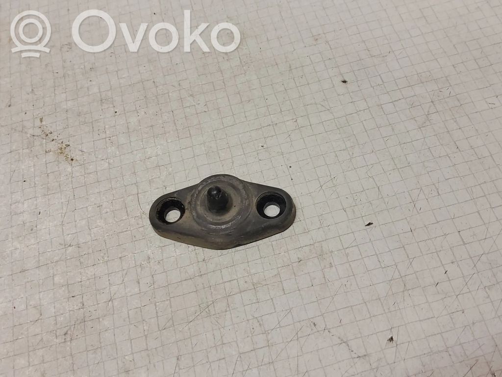 Volkswagen Caddy Vēl viena bīdāmo durvju apdare 