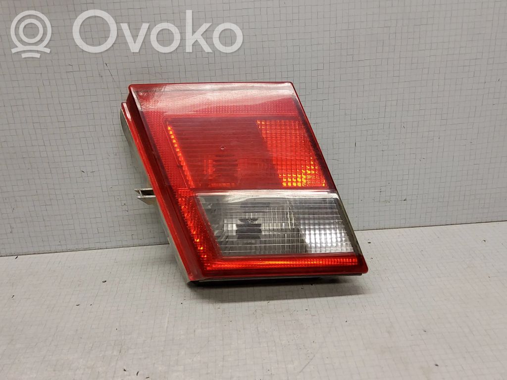 Saab 9-5 Takaluukun takavalot 