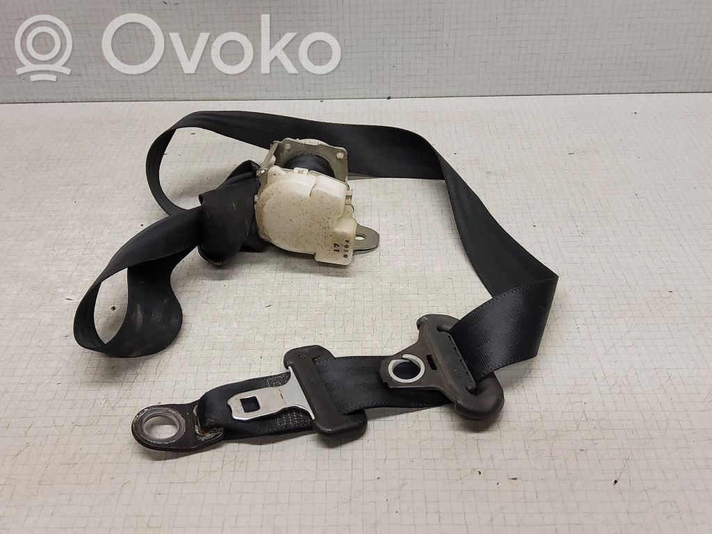 Toyota Aygo AB10 Cinturón trasero 