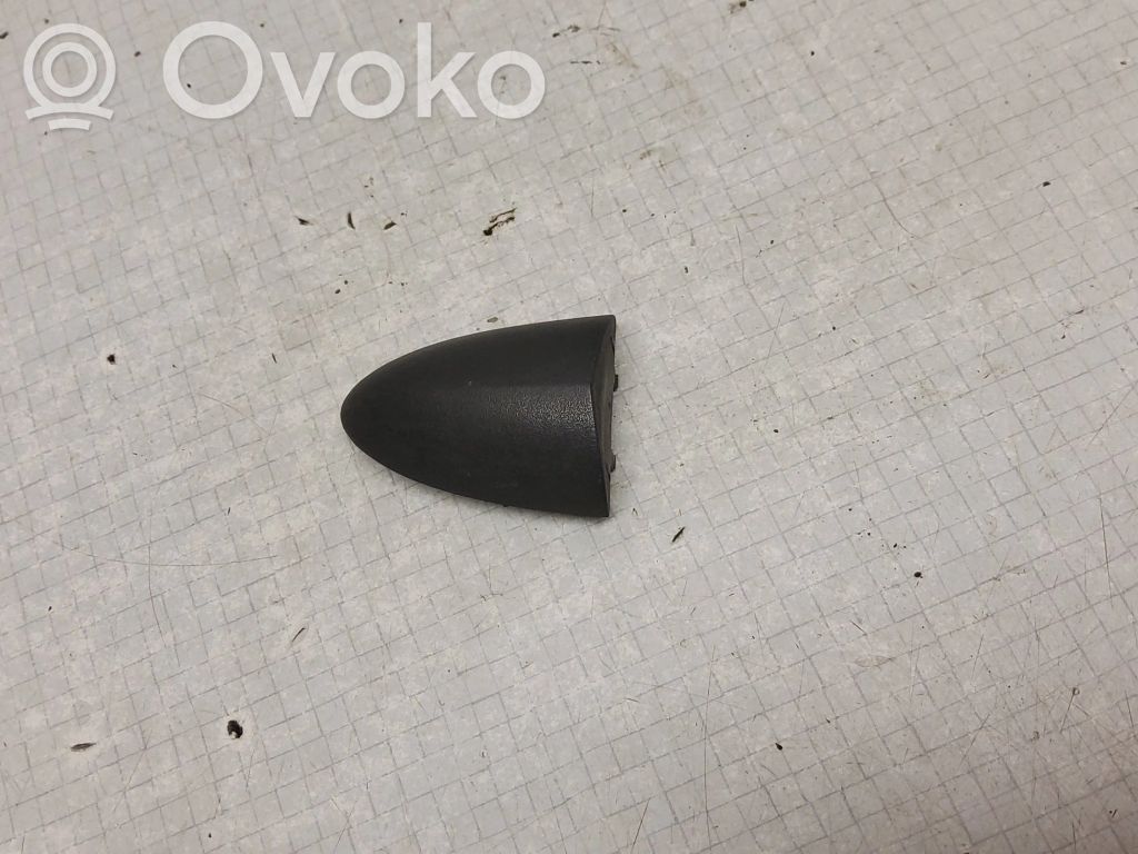 Ford Focus Loading door cover/cap 