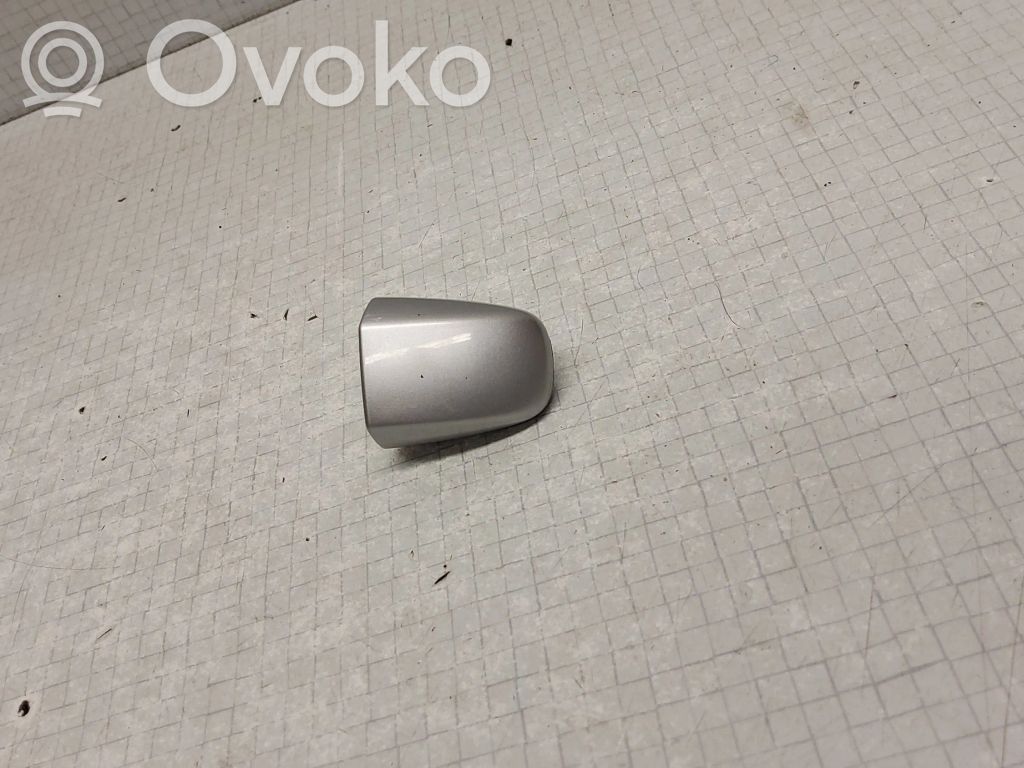 Toyota Verso Dangtelis priekinių durų rankenos 