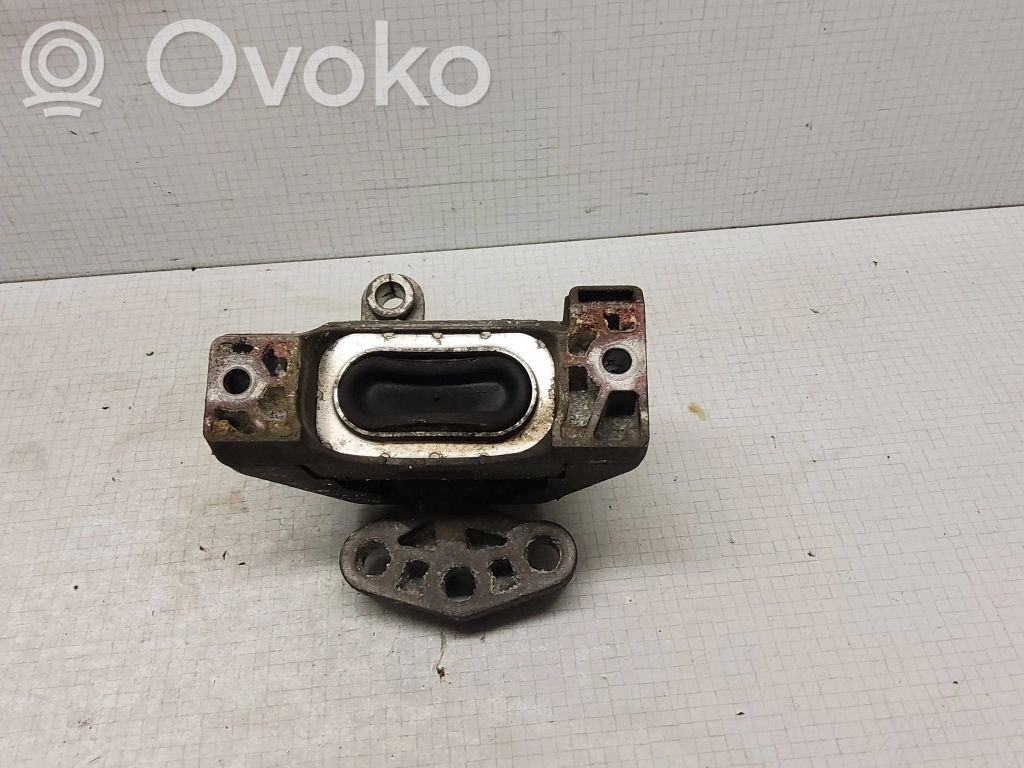 Saab 9-3 Ver2 Engine mount bracket 