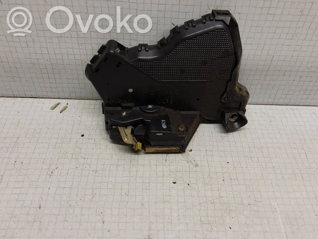 Toyota Corolla E120 E130 Türschloss vorne 