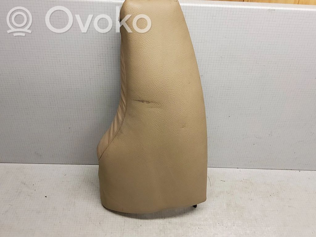 BMW 3 E46 Kita salono detalė 