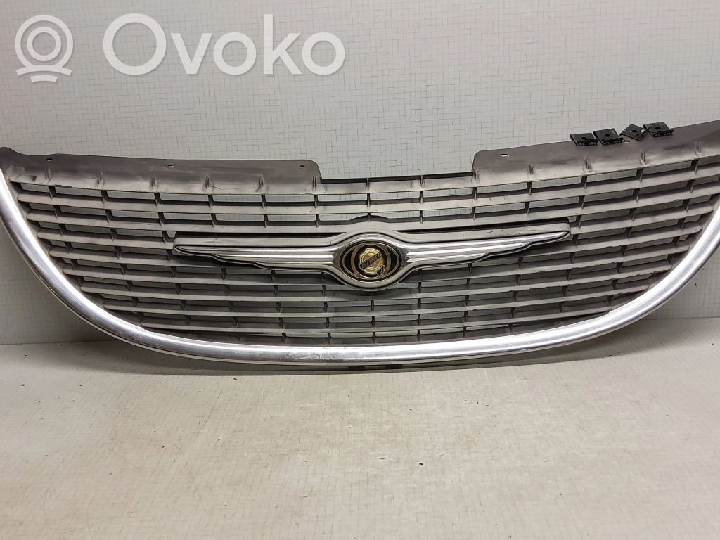 Chrysler Town & Country IV Etusäleikkö 