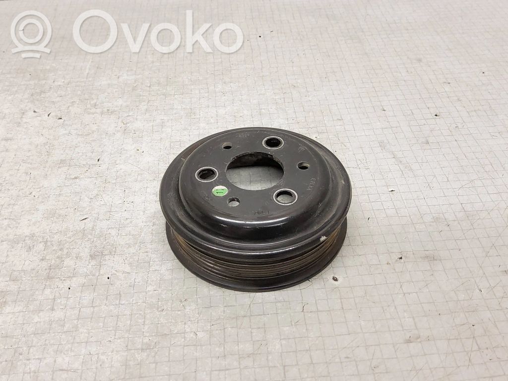 Ford Focus ST Koło pasowe pompy wody 