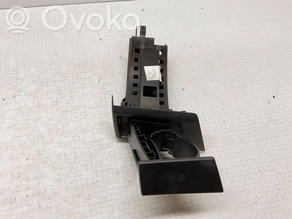 BMW X3 E83 Cup holder 
