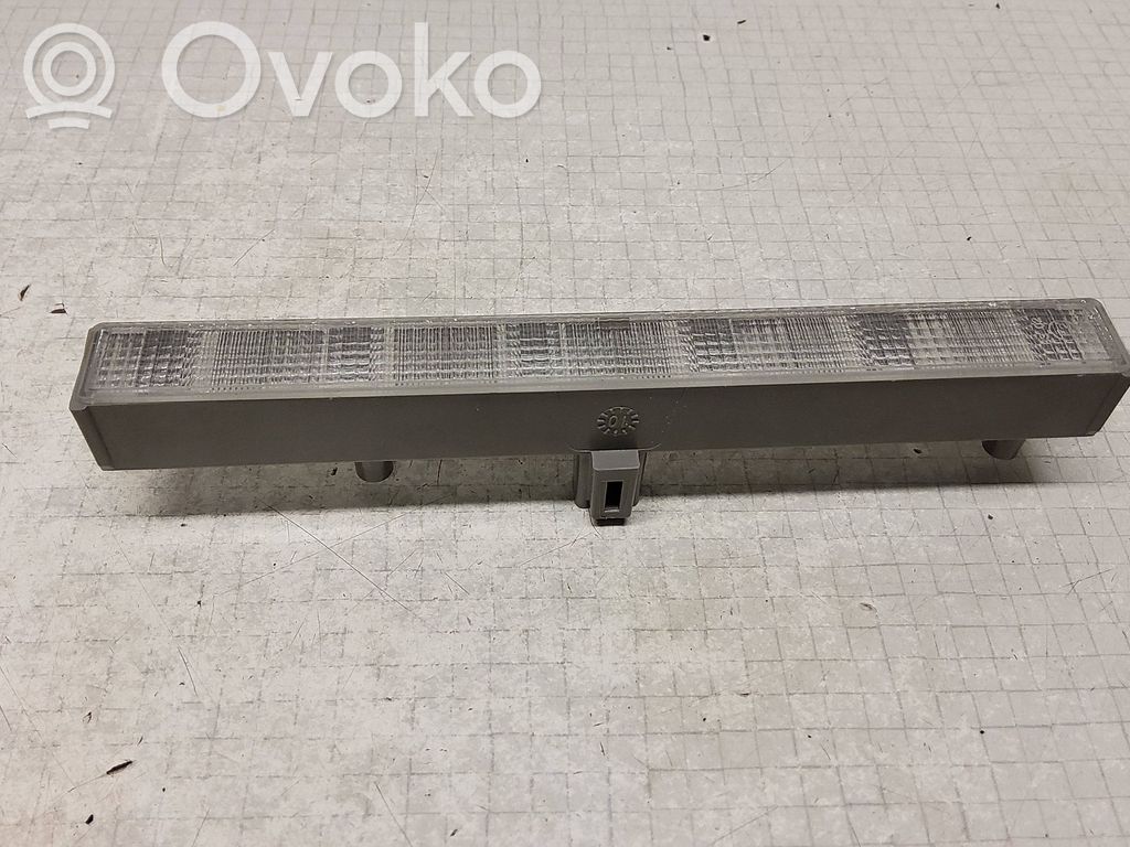 Trzecie światło stop   89076252,81557005100
