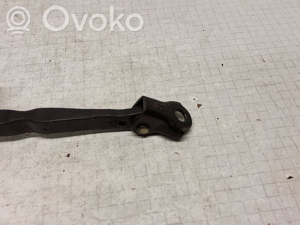 Ogranicznik drzwi przednich   0411508