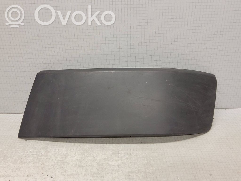 Front bumper splitter molding   7E0807819