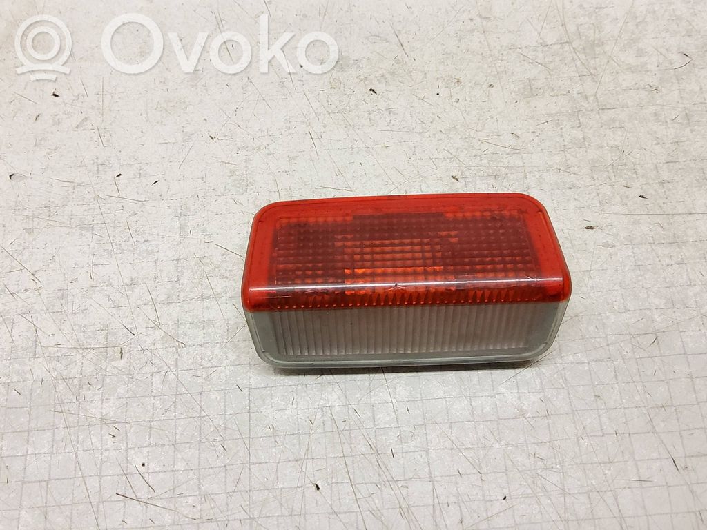Audi A4 S4 B7 8E 8H Takatavaratilan sisävalo 
