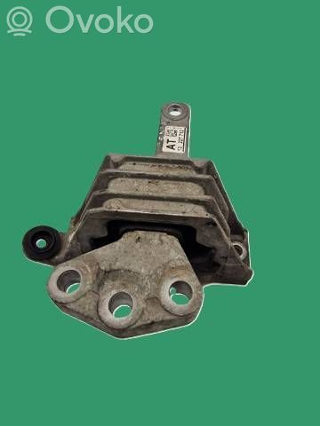 Engine mount bracket   13227712
