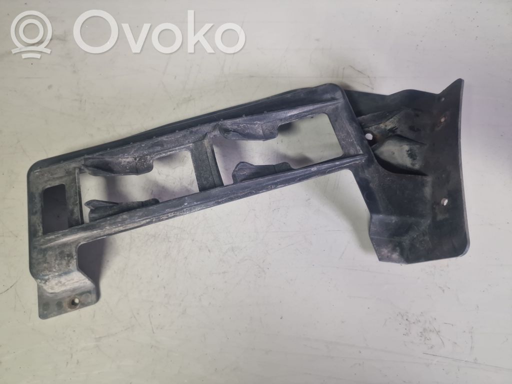 Ford S-MAX Takapuskurin kannake 