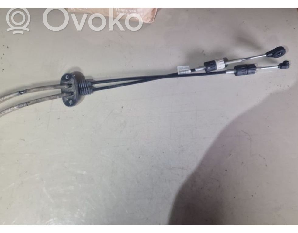 Ford Focus Gear shift cable linkage 