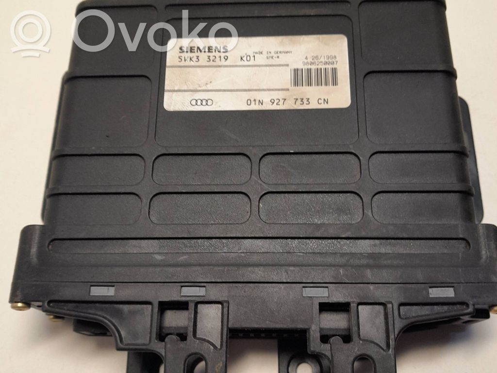 Audi A4 S4 B5 8D Gearbox control unit/module 