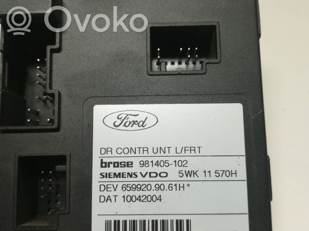 Ford Focus C-MAX Front door window regulator motor 