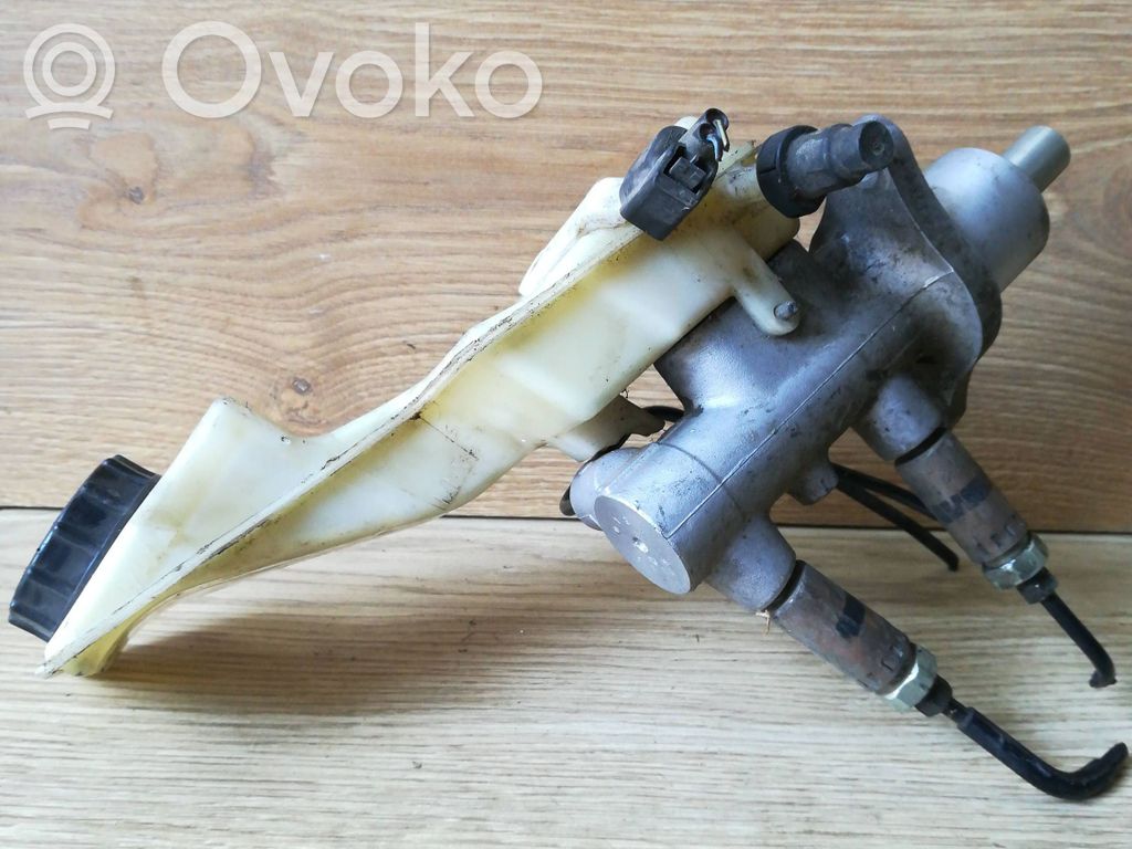 Mazda 3 I Master brake cylinder 
