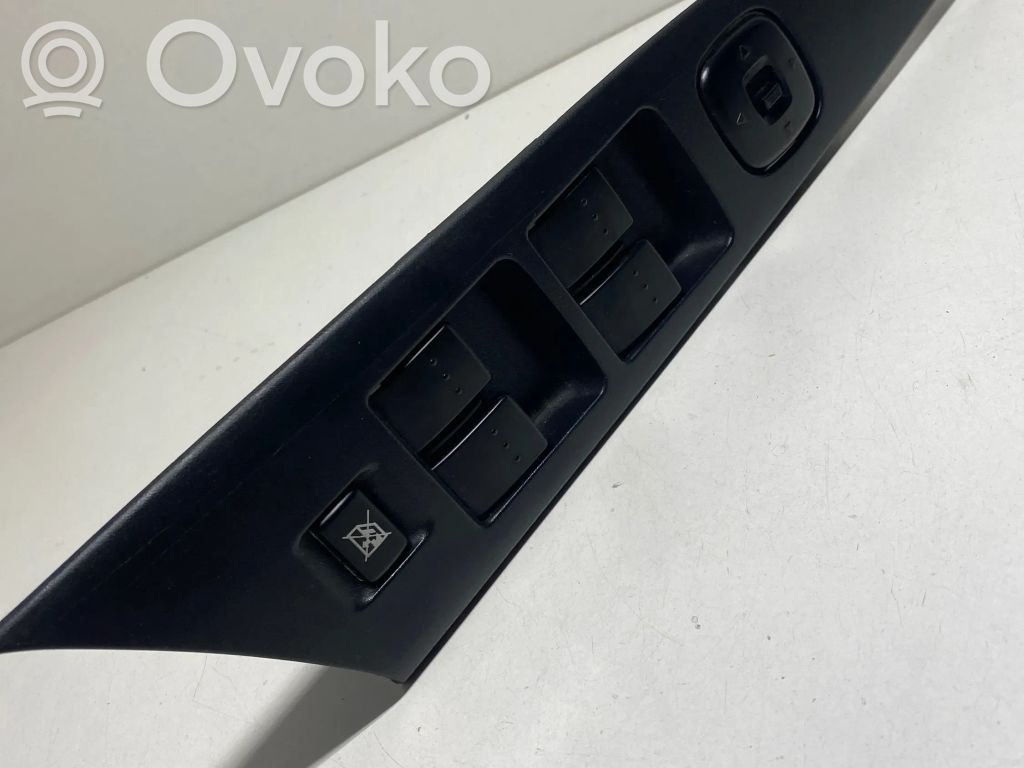 Mazda 3 I Electric window control switch 