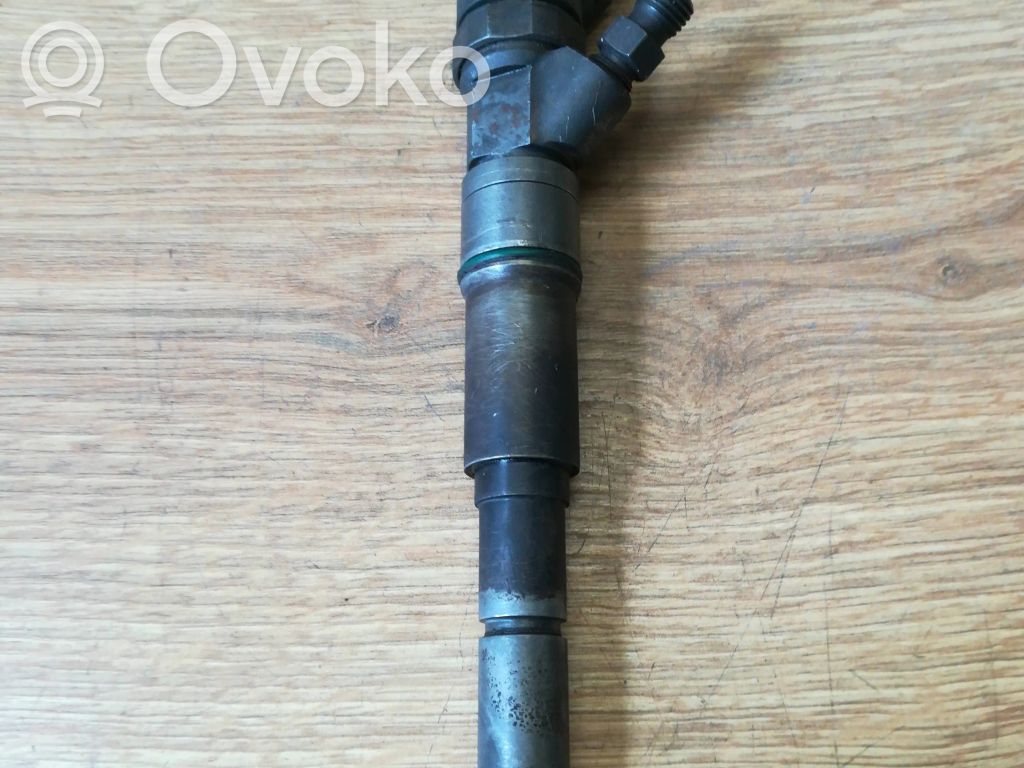 Opel Omega B2 Inyector de combustible 