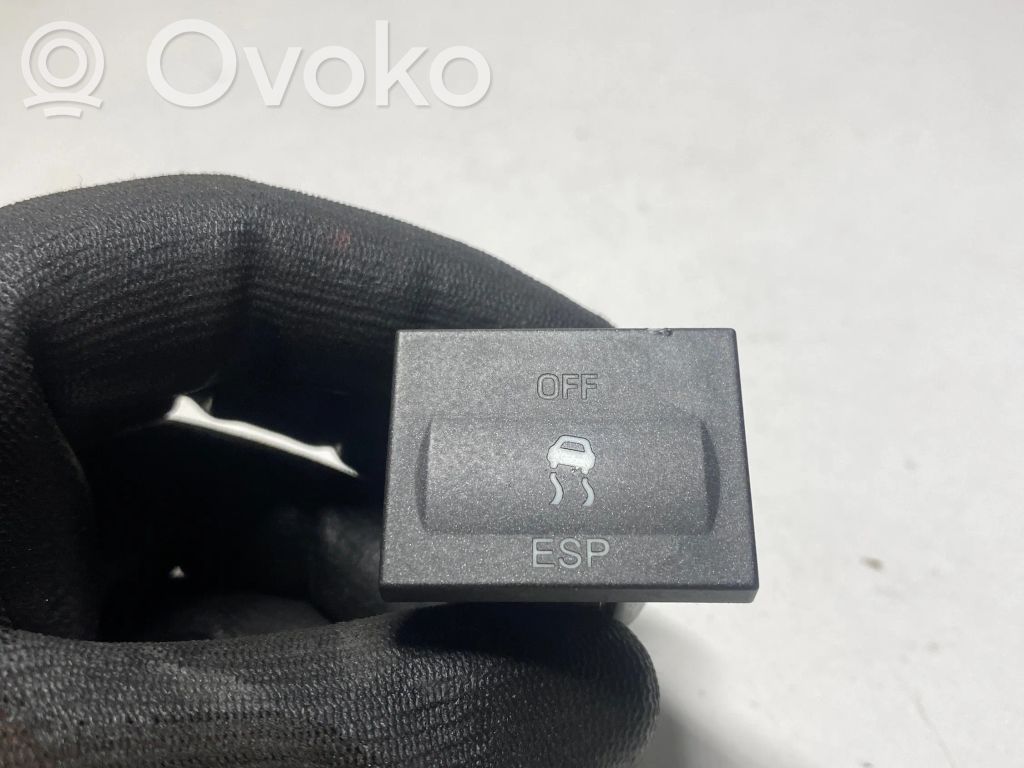 Ford Focus C-MAX ESP (stability program) switch 