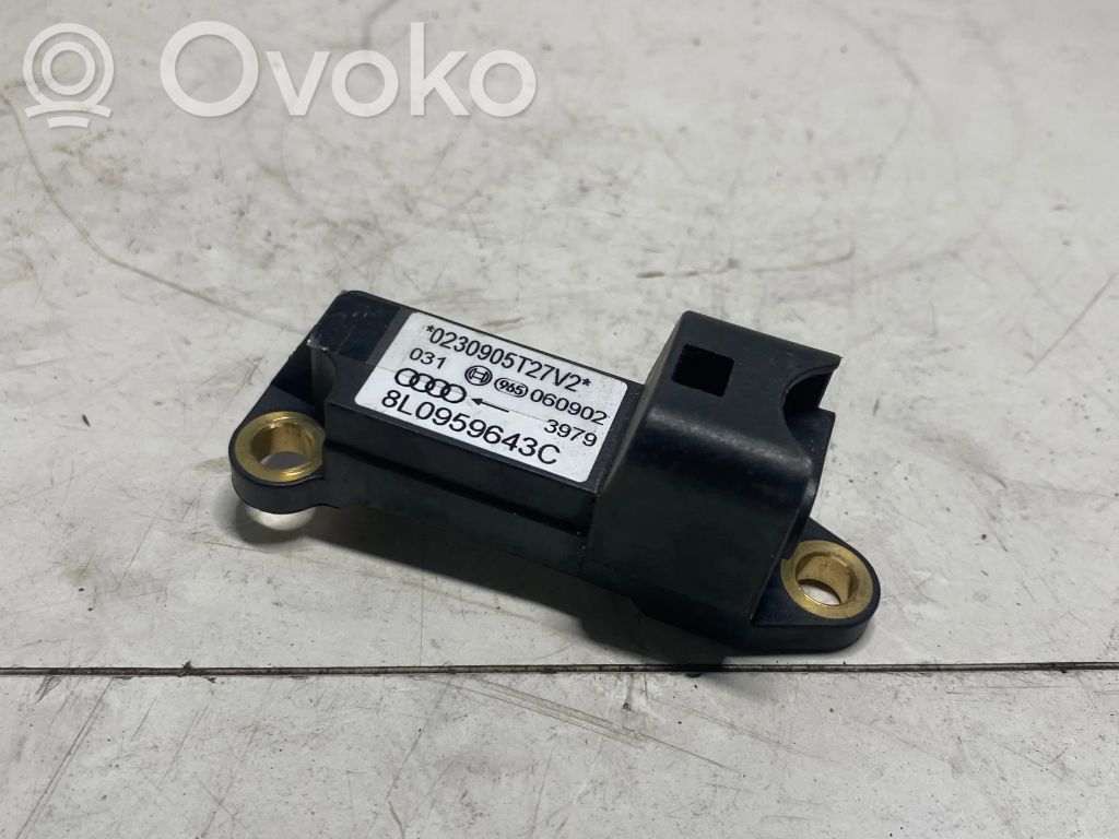 Czujnik uderzenia Airbag   8L0959643C,0230905T27V2,060902
