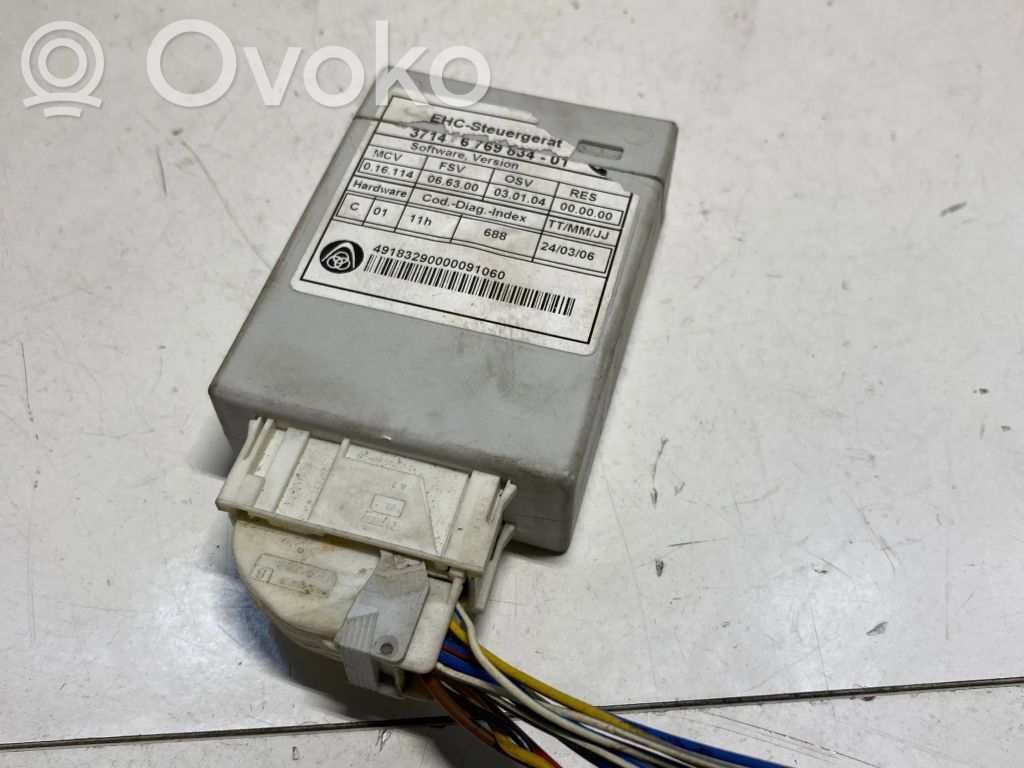 Vadības bloks   676983401,491832900009160,37146769834