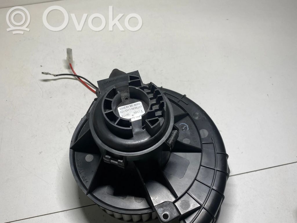 Opel Astra H Wentylator nawiewu / Dmuchawa 