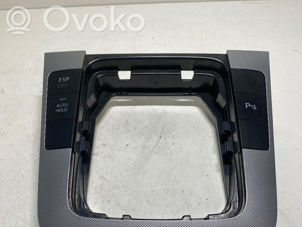 Volkswagen PASSAT B6 Pavarų perjungimo svirties apdaila (plastikinė) 