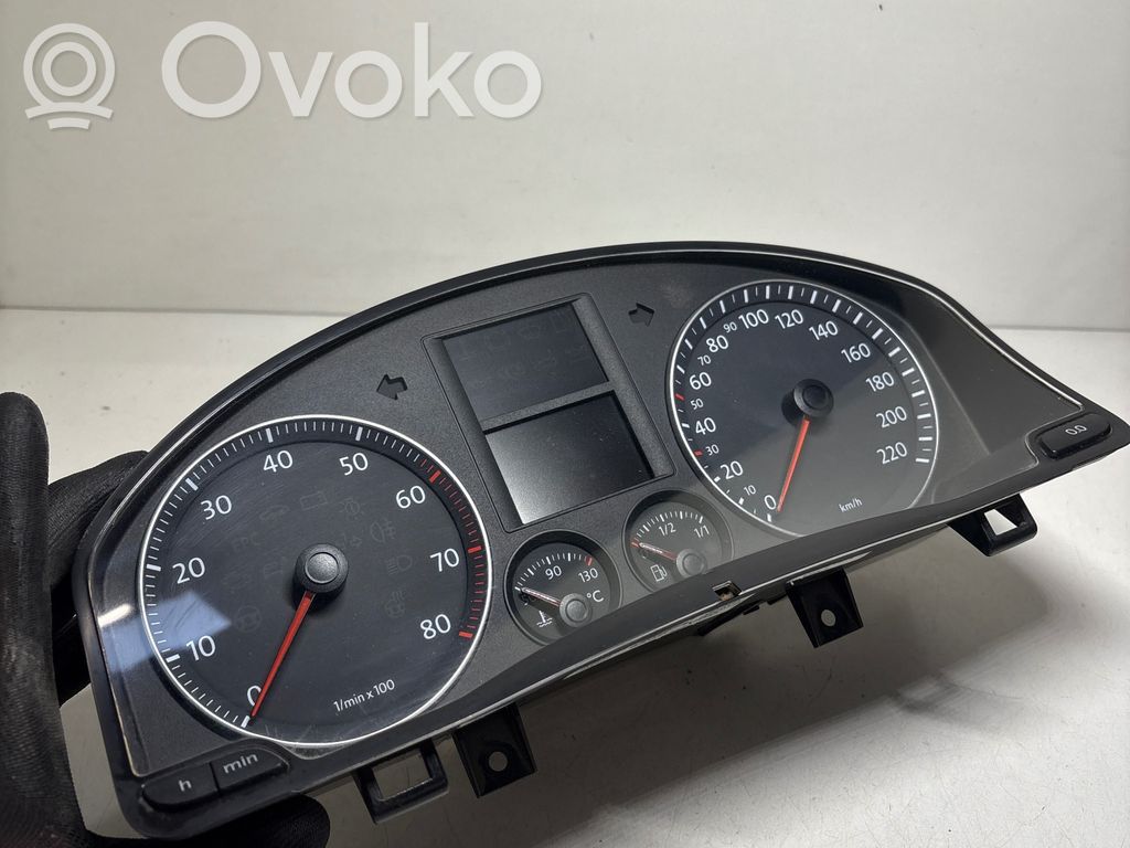 Licznik / Prędkościomierz   1K0920850P,VWZZ0D9564229,V3556120