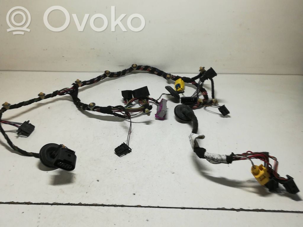 Skoda Octavia Mk2 (1Z) Front door wiring loom 