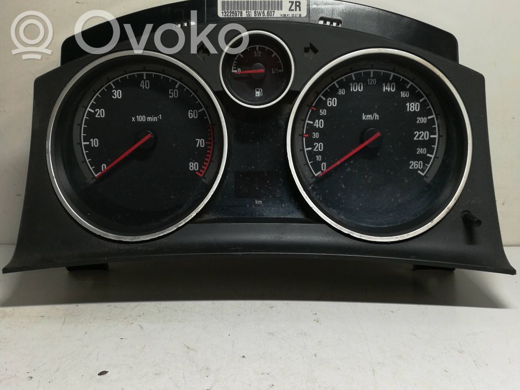 Opel Astra H Speedometer (instrument cluster) 