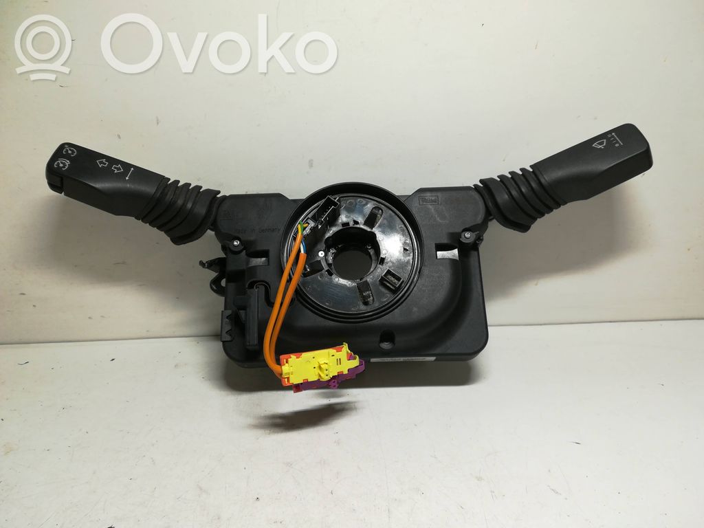 Opel Astra H Interruptor/palanca de limpiador de luz de giro 