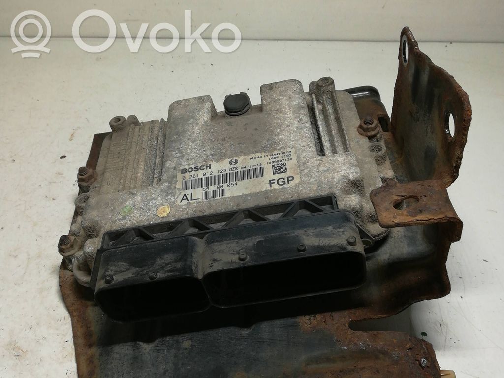 Opel Astra H Engine control unit/module 